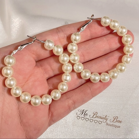 Small Pearl Hoop Earrings - Picture 2 of 6